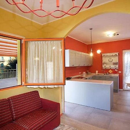 Ferienwohnung Attico Incerpi, Terrazza Sui Tetti Di Montecatini Terme Exterior foto