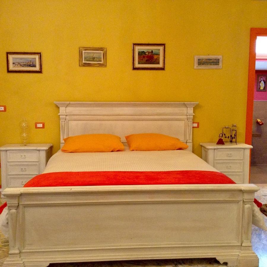 Ferienwohnung Attico Incerpi, Terrazza Sui Tetti Di Montecatini Terme Exterior foto